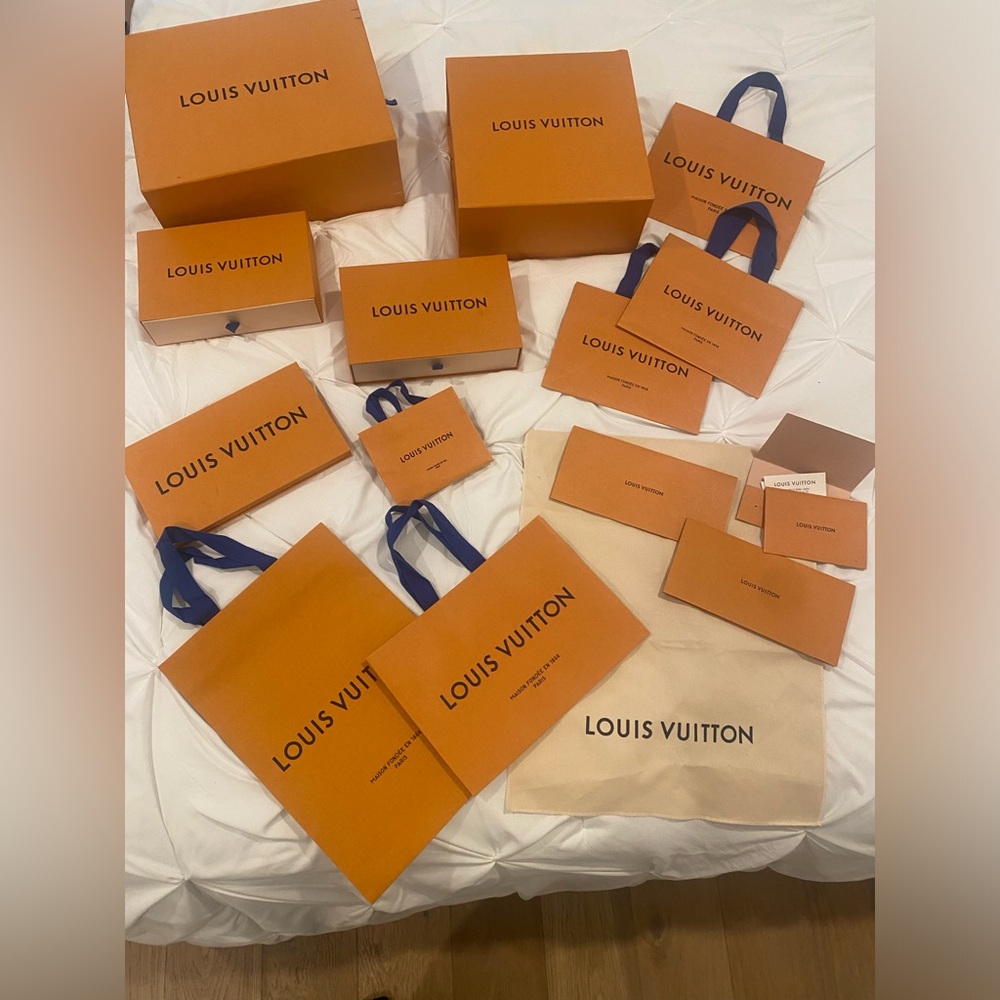 Original Louis Vuitton box and bags Packaging Set large to small excellent